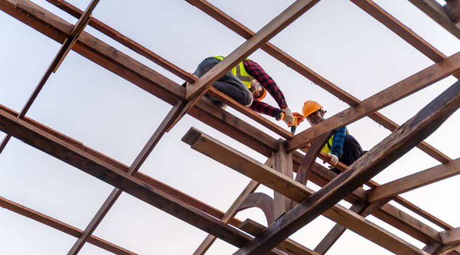 Professional residential roofers in Los Indios, TX